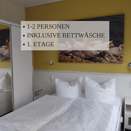 Haus Krabbe Apartments Mit Doppelbetten, Fuer 1-2 Personen, Hunde Kostenfrei Willkommen, Kostenfreier Parkplatz, Zwischen Bremerhaven Und Cuxhaven Gelegen ヴレーメン エクステリア 写真